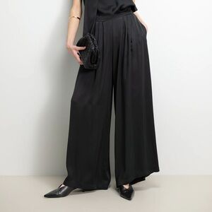 Jaki Arden Pleated Elastic Waist Satin Trousers | Black